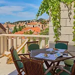 Hedera Estate, Hedera A39 Apartman *