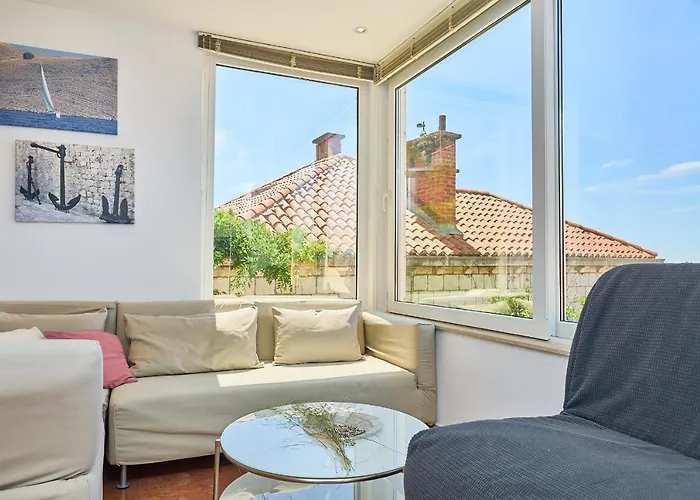 Hedera Estate, Hedera A39 *