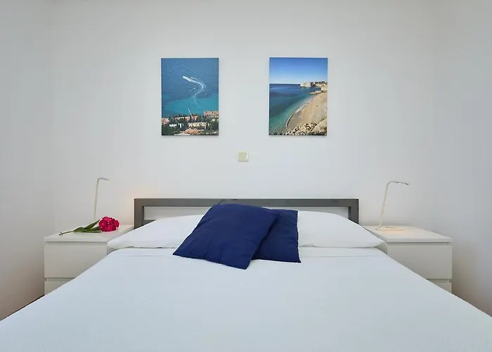 Hedera Estate, Hedera A39