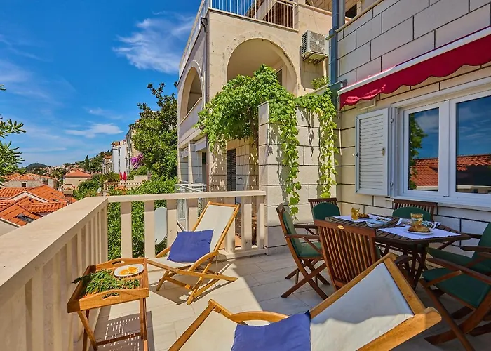 Hedera Estate, Hedera A39 * Dubrovnik